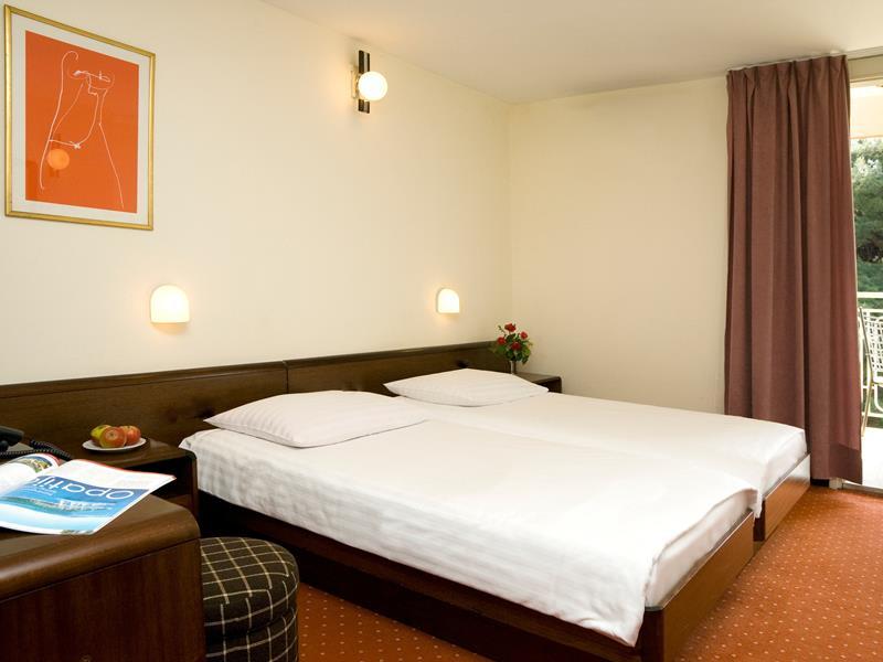 Hotel Опатія Екстер'єр фото