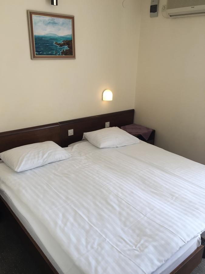 Hotel Опатія Екстер'єр фото
